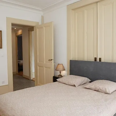 Appartement Luxueux 5 Pièces *